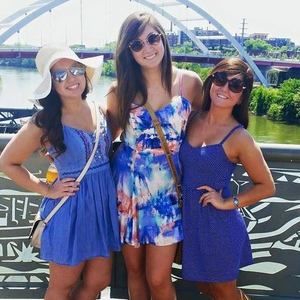 Meet your Posher, Taylor